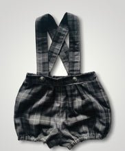 Load image into Gallery viewer, Boys tartan bummies with straps