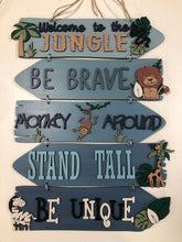 Load image into Gallery viewer, Wooden Safari Direction sign