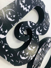 Load image into Gallery viewer, Boo wooden letter decor