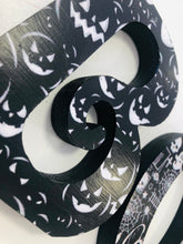 Load image into Gallery viewer, Boo wooden letter decor