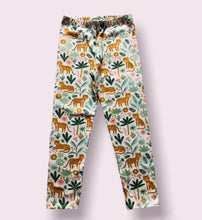 Load image into Gallery viewer, Girls safari animal Leggings