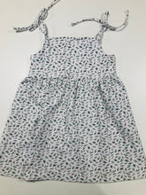 Load image into Gallery viewer, Girls floral Summer dress 2
