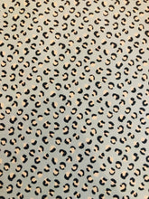 Load image into Gallery viewer, Safari prints for our wooden decor (75 to choose from)