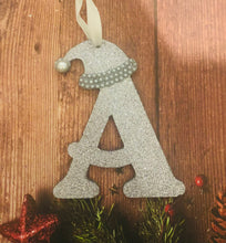 Load image into Gallery viewer, Fiver Friday pair of Wooden initial baubles