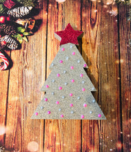 Load image into Gallery viewer, Christmas Shapes decor