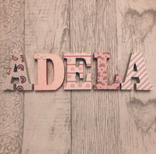 Load image into Gallery viewer, Freestanding 10cm Wooden Letters