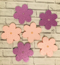 Load image into Gallery viewer, Flower Decor