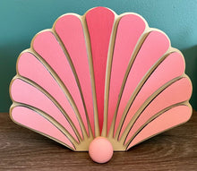 Load image into Gallery viewer, Seashell Coat Hook
