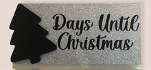 Load image into Gallery viewer, Fiver Friday Wooden Countdown to Christmas Wall Plaque
