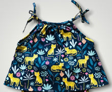 Load image into Gallery viewer, Girls safari animal Cami top
