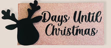 Load image into Gallery viewer, Fiver Friday Wooden Countdown to Christmas Wall Plaque
