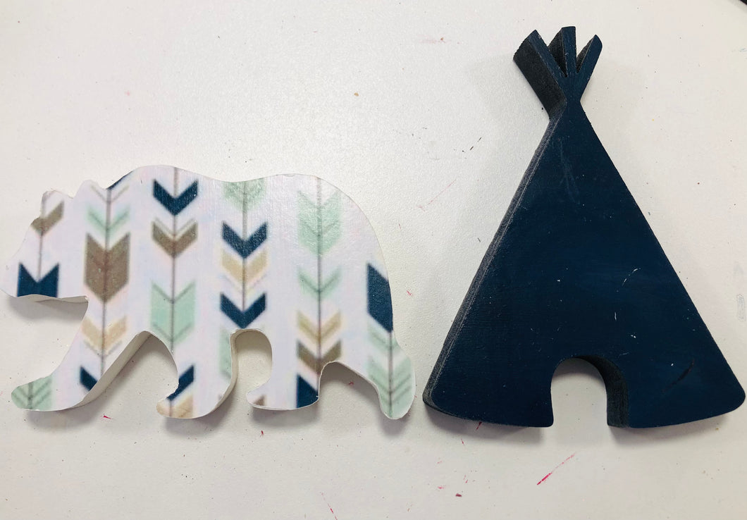 Ready to post 15cm bear and teepee